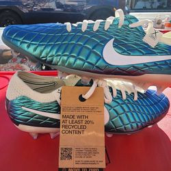  Legend 10 Elite soccer cleats 