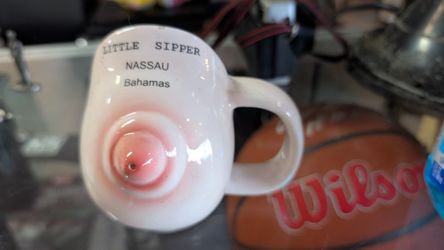 Vintage Bahamas Nassau Little Sipper Novelty Nipple Gag Souvenir Cup Collectible