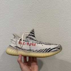Adidas Yeezy 350 Zebra