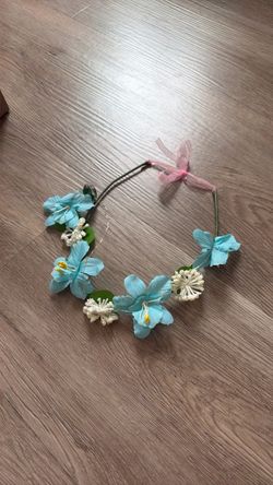 Free jewelry / festival stuff