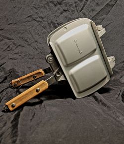 Snow Peak Tramezzino Sandwich Cooker