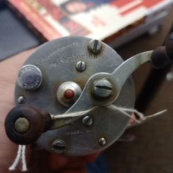 Fishing Reel