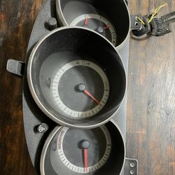 Mazda 3  Instrument cluster
