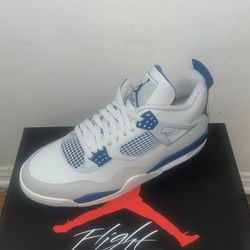 Military Jordan 4s, Size 11