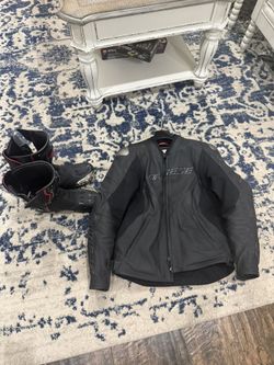 Motorcycle Gear | Dainese Armored Leather Jacket And Boots