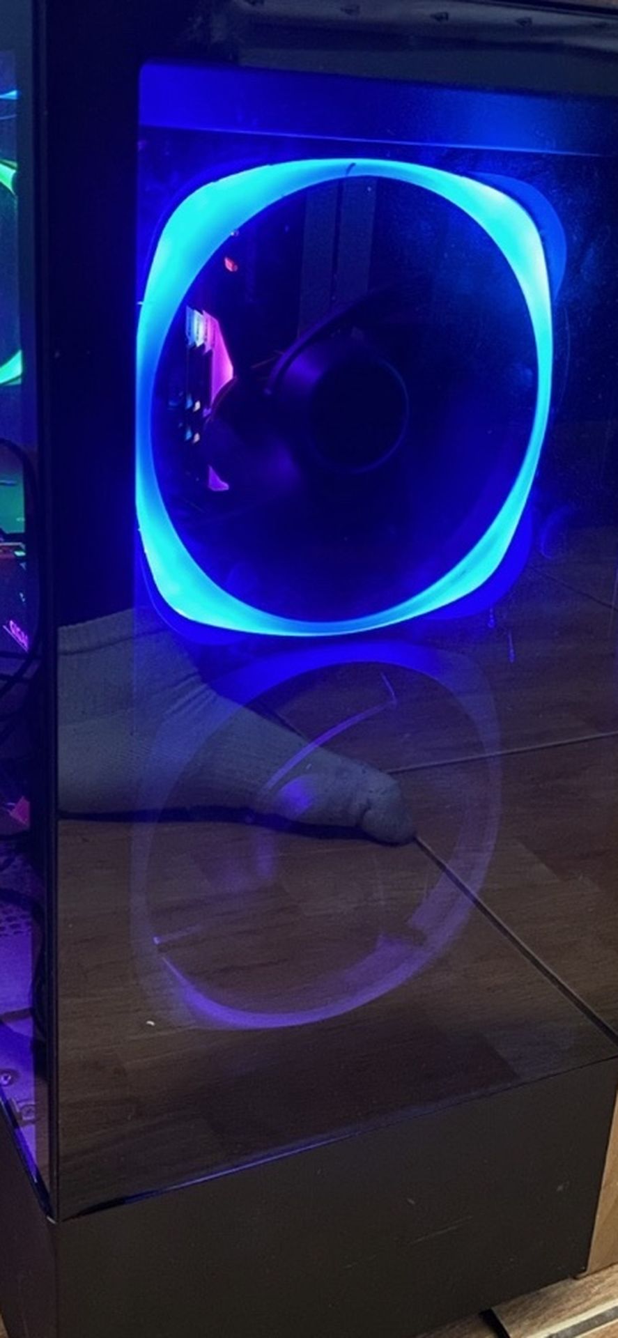 Built Gaming PC (Read Description)