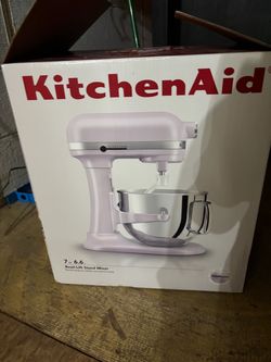 Kitchen Aid  7 qt mixer