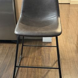 Counter Height Stool (4) $30 Each