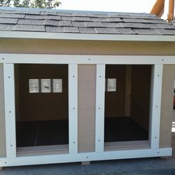 Dog Houses 