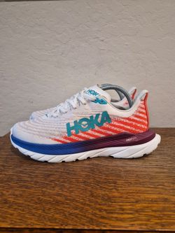 HOKA One One Mach 5 Athletic Running Shoes 
Women's Size US 8.5