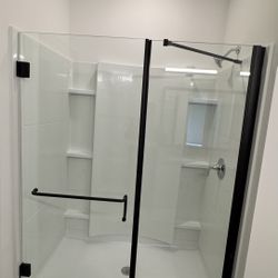 56"x72" tempered glass shower doors