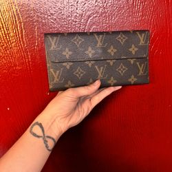 Louis Vuitton Wallet