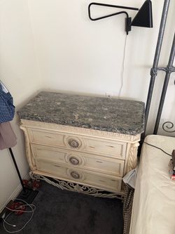 Elegant 3-Drawer Dresser / Accent Chest – Ornate Vintage Style with Marble-Look Top