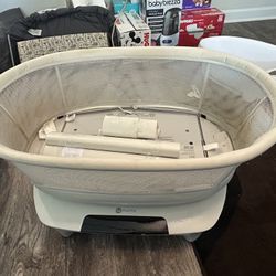 4MOMS BASSINET 