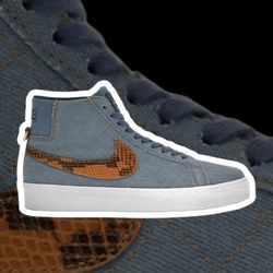 Nike X Supreme blazer Mid (Quick strike). Denim  Size (10.5) in Mens. DS(New). Factory laced. $95 cash. (Under retail value). Trades welcome.