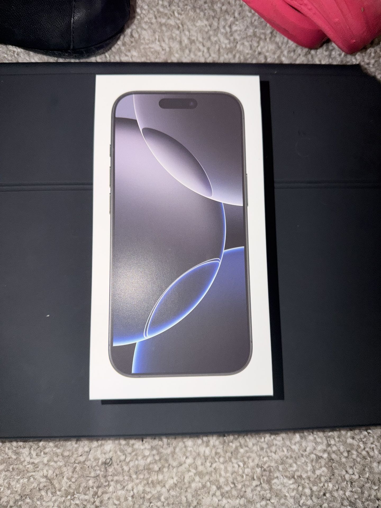 iPhone 16 Pro  Black