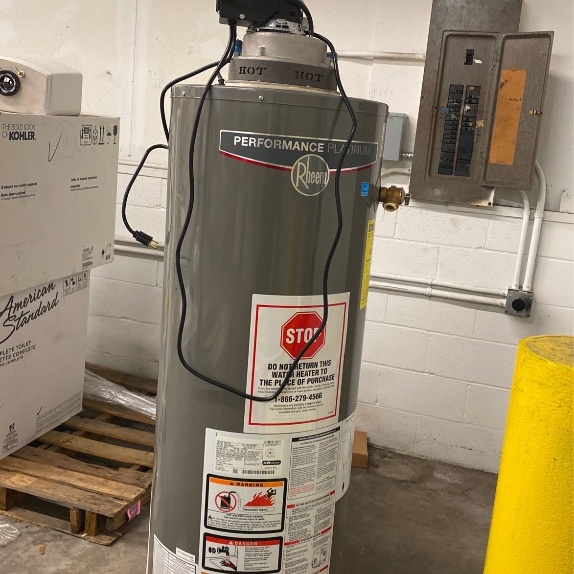 Rheem Performance Platinum XR90 29 Gal. Tall 12 Year 60,000 BTU Natural Gas  Tank Water Heater for Sale in Atlanta, GA - OfferUp
