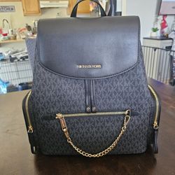 New Micheal Kors Large Backpack 