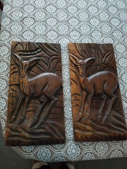 Deer wall hanging