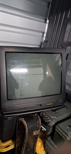 CRT TV Qausar w/ Remote Retro Gaming