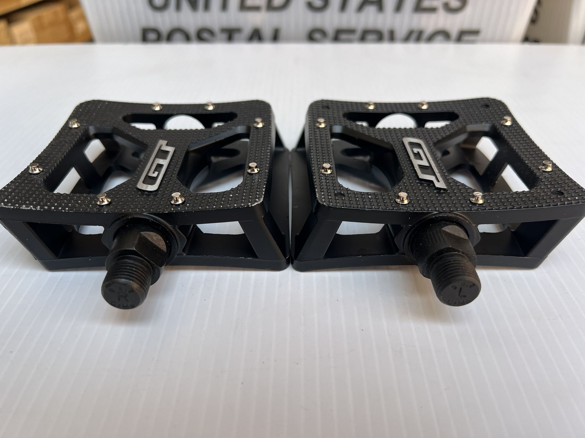 GT BMX Alloy 9/16 GT BMX Alloy 9/16