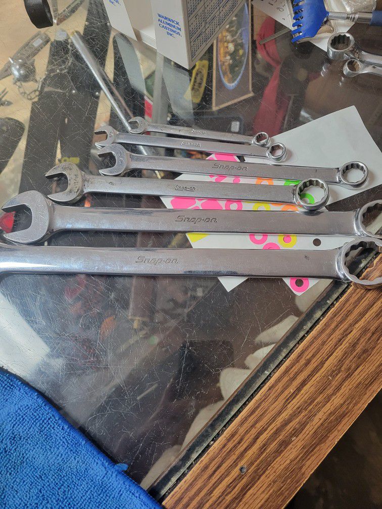 6 Sae Snap On Wrenches 