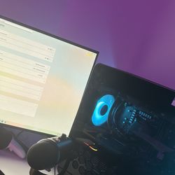 Gaming pc and monitor