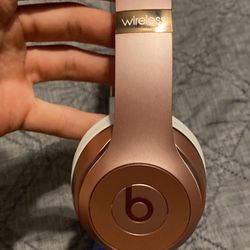 Beats Solo 3 Rose Gold