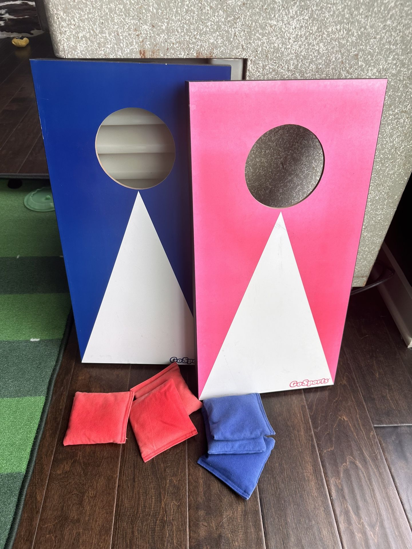 Junior Corn hole Game With 6 Bean Bags