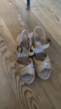 Comfort wedges for summer