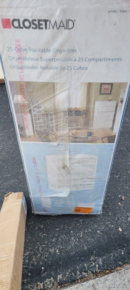 BRAND NEW Closetmaid 25 Cube Stackable Organizer