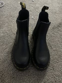 SMOOTH LEATHER CHELSEA BOOTS