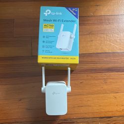 Wi-Fi Extender/ Signal Booster 