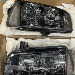 05-10 Dodge Charger Smoked Headlights Luces