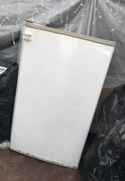 Mini refrigerator (used)