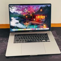Apple MacBook Pro 16” 2019 TouchBar 8-Core i9 16GB 1TB Radeon Pro 5500M 4GB VRAM