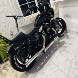 2014 Harley Davidson 48