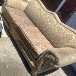 Free Sofa