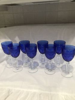 Crystal d’Arques luminarc Durand cobalt blue goblet stem 8”
