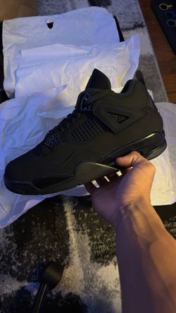 Jordan 4 Black Cat Size 10.5