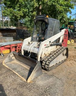 2001 Bobcat T200 – $19,035 – 3,000 hrs
