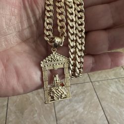 Cuban Chain In Gold Plated With Sta Barbara