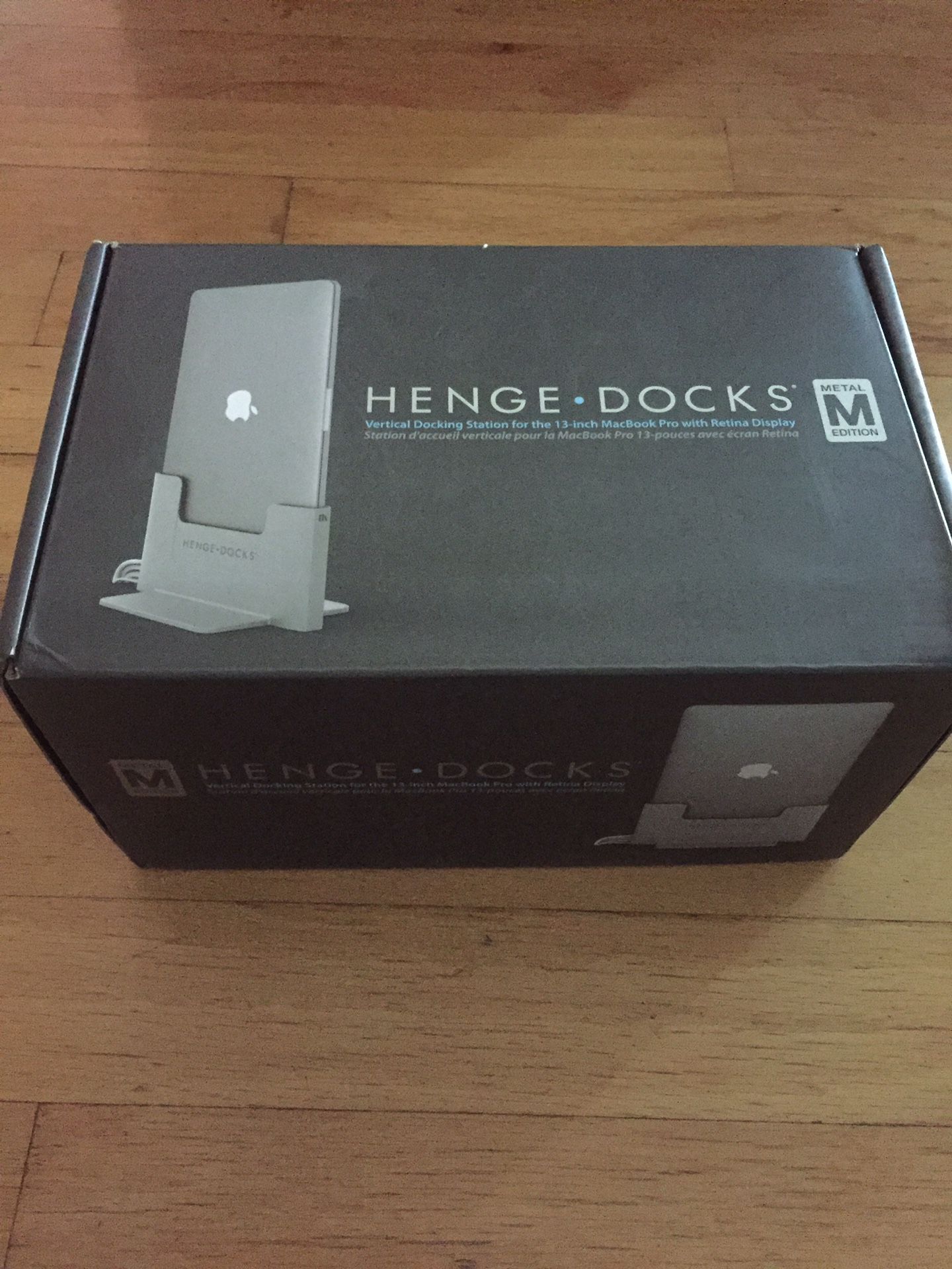 Mac book 13 henge docks