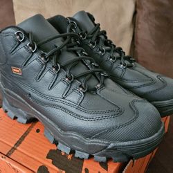 New Red Wing Cobalt
Men's 5-inch Safety Toe. Firm on the Price 