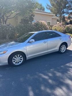 Sedan 2011 Toyota Camry xle