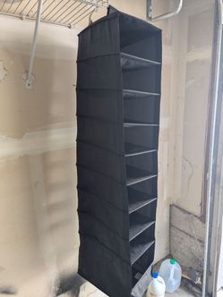 Hanging shoe rack