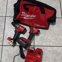 Milwaukee Sets Of Drills Surge Impact Drill Rapid Charger 🔌 