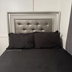 Queen Bed W/Chest