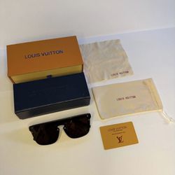 LV Waimea L Sunglasses  Black