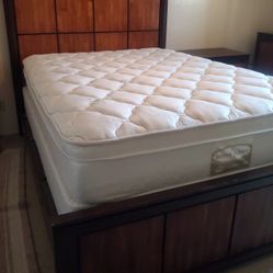 Queen Bedroom set (mattress not included)